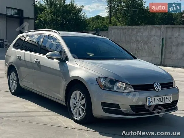 2017 Volkswagen Golf, VIN 3VWC17AU7HM529231, госномер АІ4031МО — фото 10 (autoria)