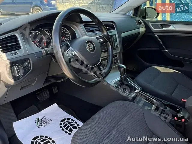 2017 Volkswagen Golf, VIN 3VWC17AU7HM529231, госномер АІ4031МО — фото 27 (autoria)