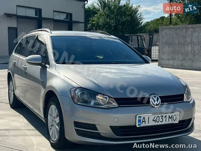 2017 Volkswagen Golf, VIN 3VWC17AU7HM529231, госномер АІ4031МО — фото 9 (autoria)