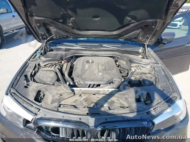 2018 BMW 5 Series — zdjęcie 10 (iaai)
