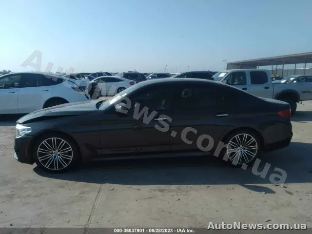 2018 BMW 5 Series — zdjęcie 14 (iaai)