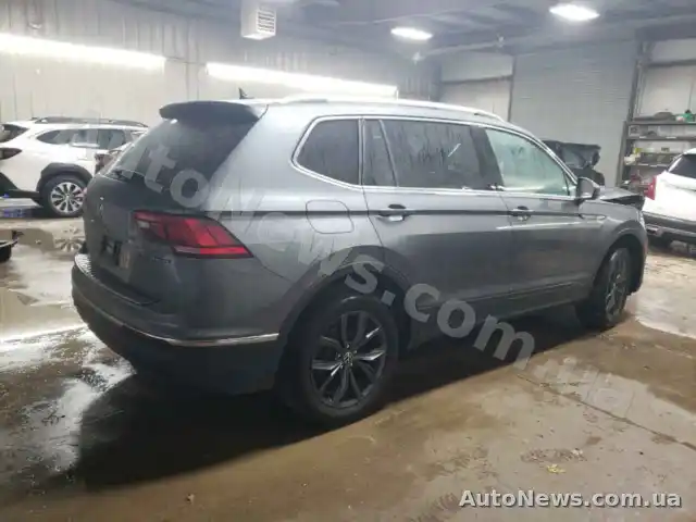2022 Volkswagen Tiguan, VIN 3VV2B7AX2NM138345, plate КА9949АМ — photo 3 (copart)