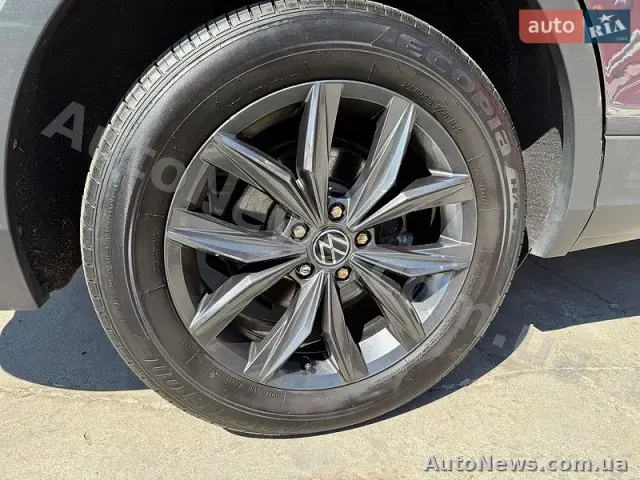 2022 Volkswagen Tiguan, VIN 3VV2B7AX2NM138345, госномер КА9949АМ — фото 25 (autoria)