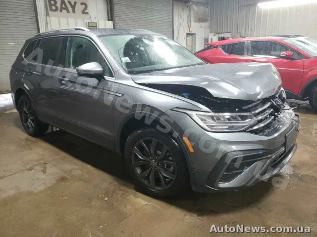 2022 Volkswagen Tiguan, VIN 3VV2B7AX2NM138345, госномер КА9949АМ — фото 16 (copart)