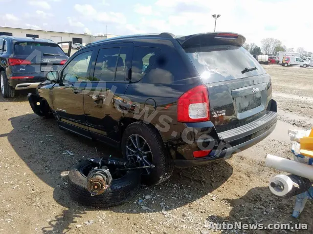 2013 Jeep Compass — фото 3 (copart)