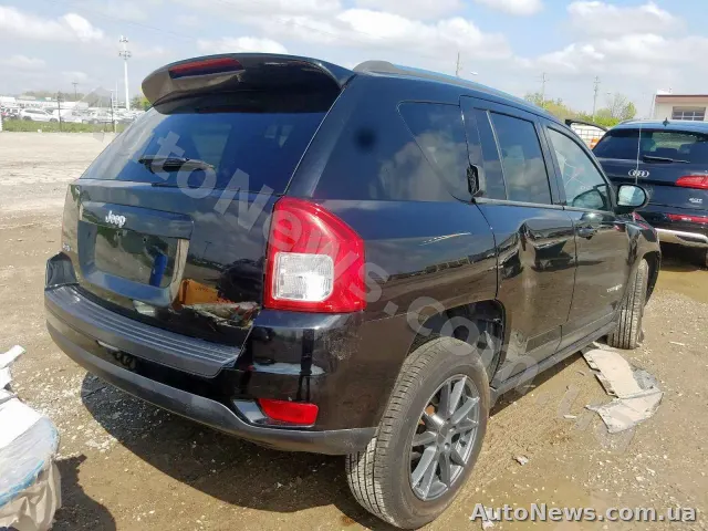 2013 Jeep Compass — фото 4 (copart)