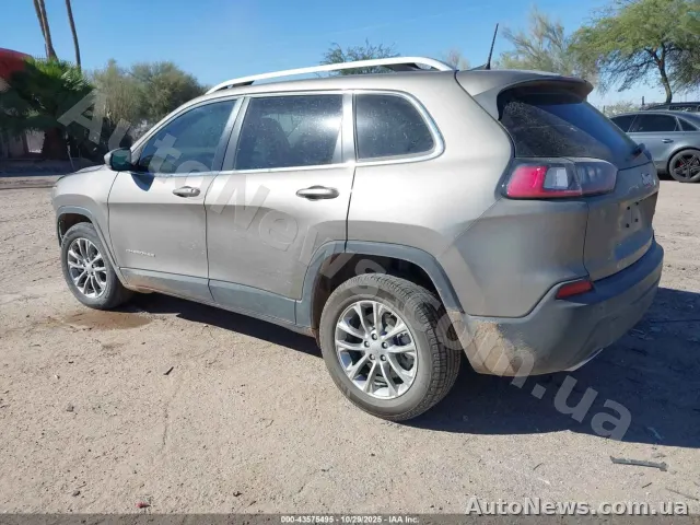2021 Jeep Cherokee, VIN 1C4PJLMX9MD207862, nr rej. СВ4344СЕ — zdjęcie 3 (iaai)