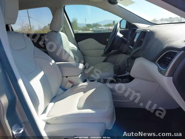 2021 Jeep Cherokee, VIN 1C4PJLMX9MD207862, nr rej. СВ4344СЕ — zdjęcie 5 (iaai)