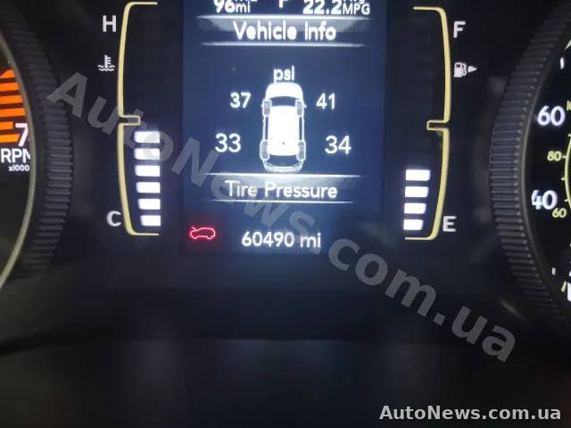 2019 Jeep Cherokee — photo 12 (manheim)