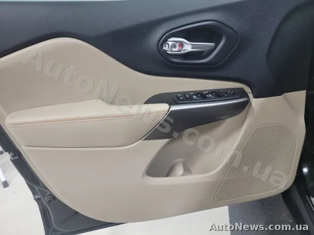 2019 Jeep Cherokee — photo 15 (manheim)