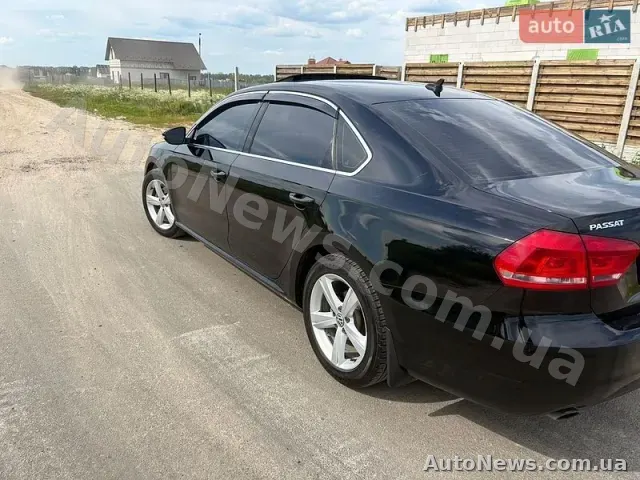 2012 Volkswagen Passat, VIN 1VWBP7A38CC095543, госномер КА1030СХ — фото 7 (autoria)