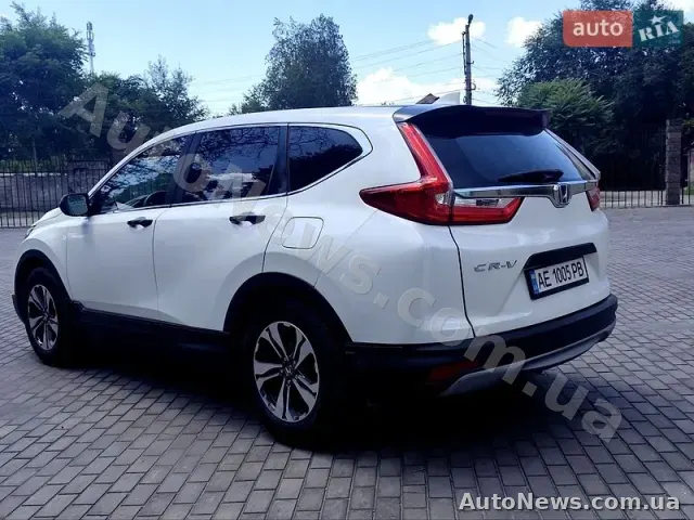 2017 Honda CR-V LX, VIN 2HKRW5H35HH402404, plate АЕ1005РВ — photo 3 (autoria)