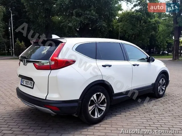 2017 Honda CR-V LX, VIN 2HKRW5H35HH402404, plate АЕ1005РВ — photo 5 (autoria)