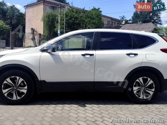 2017 Honda CR-V LX, VIN 2HKRW5H35HH402404, plate АЕ1005РВ — photo 9 (autoria)