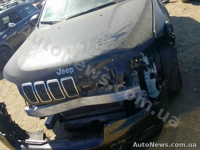2019 Jeep Cherokee — zdjęcie 9 (copart)