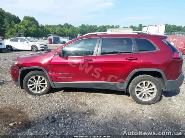 2020 Jeep Cherokee — photo 14 (iaai)