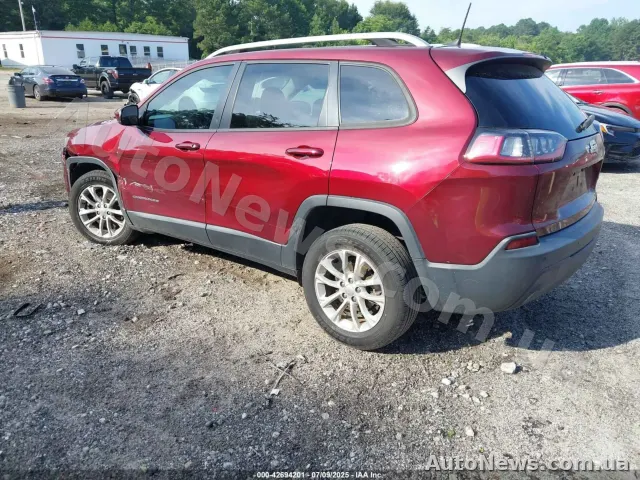 2020 Jeep Cherokee — photo 3 (iaai)