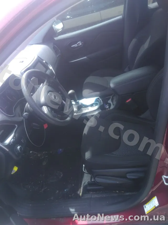 2020 Jeep Cherokee — photo 3 (manheim)