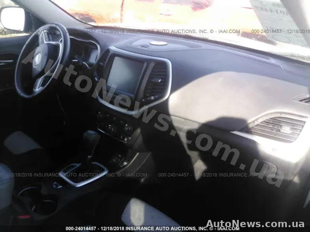 2014 Jeep Cherokee — zdjęcie 5 (iaai)