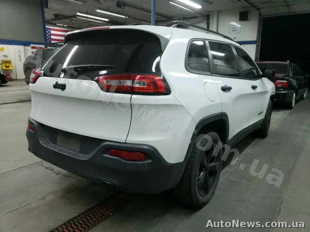2017 Jeep Cherokee — фото 4 (copart)