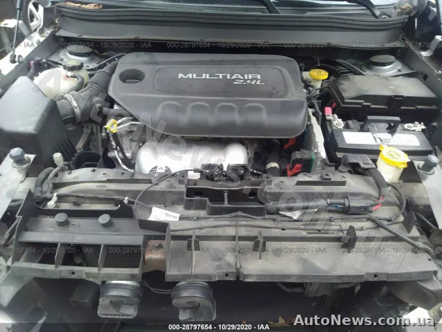 2016 Jeep Cherokee, VIN 1C4PJMCB0HW519882, nr rej. ВН6772ОО — zdjęcie 10 (iaai)