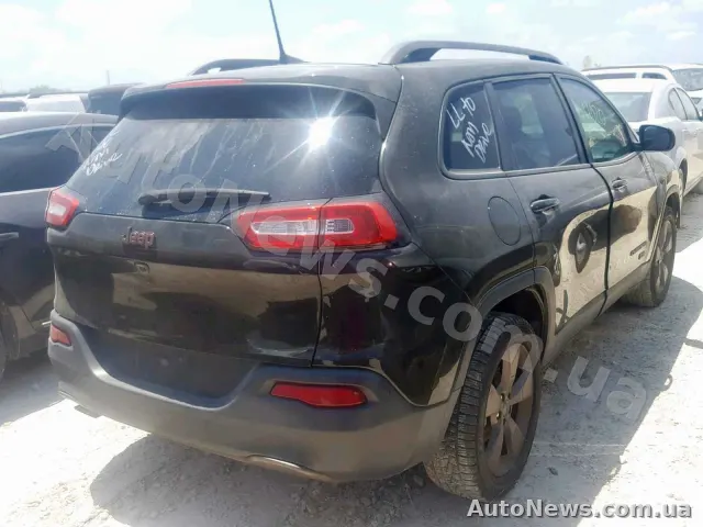 2016 Jeep Cherokee L — фото 4 (copart)
