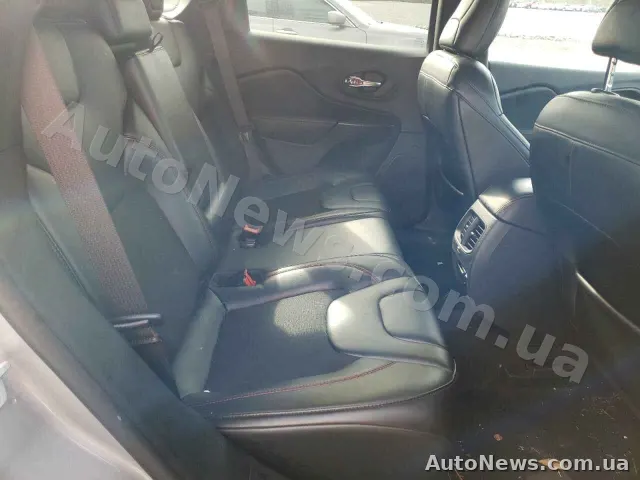 2019 Jeep Cherokee, VIN 1C4PJMBX4LD517702, держномер КА6620ОО — фото 10 (copart)