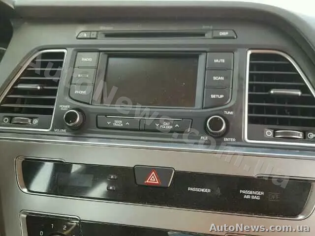 2015 Hyundai Sonata, VIN 5NPE24AF9FH168046, nr rej. КА9152ЕХ — zdjęcie 9 (copart)