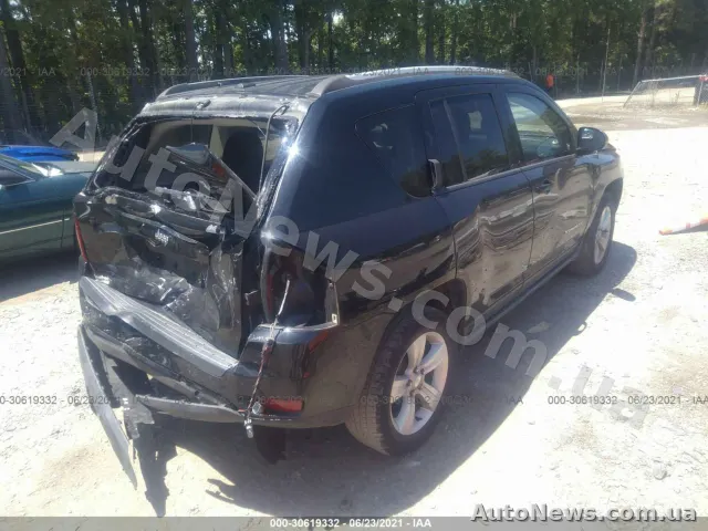 2016 Jeep Compass — zdjęcie 4 (iaai)