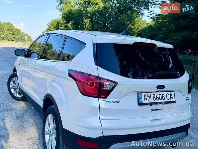 2018 Ford Escape, VIN 1FMCU0GD1KUA24647, держномер АМ8608СА — фото 4 (autoria)