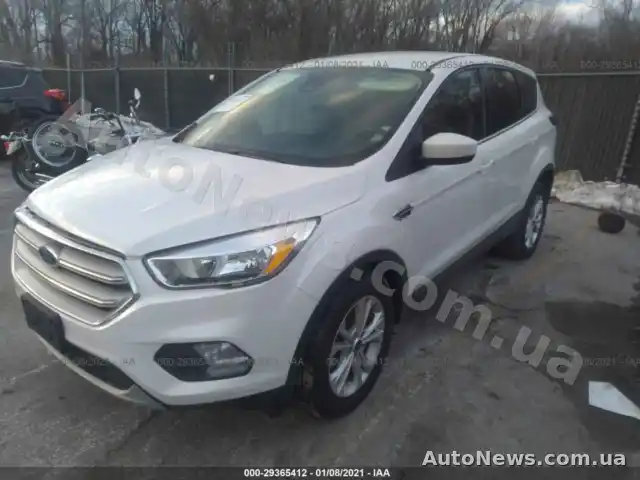 2018 Ford Escape, VIN 1FMCU0GD1KUA24647, госномер АМ8608СА — фото 2 (iaai)