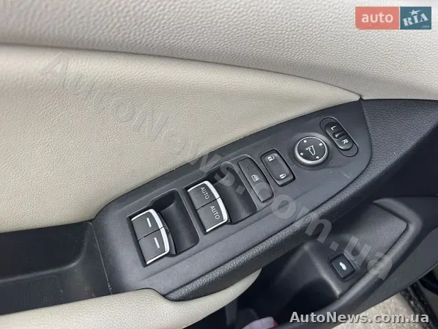 2017 Honda Accord, VIN 1HGCV1F15JA019354, держномер КА5022ОО — фото 29 (autoria)