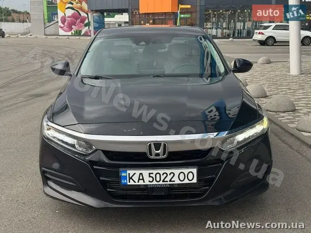 2017 Honda Accord, VIN 1HGCV1F15JA019354, держномер КА5022ОО — фото 3 (autoria)