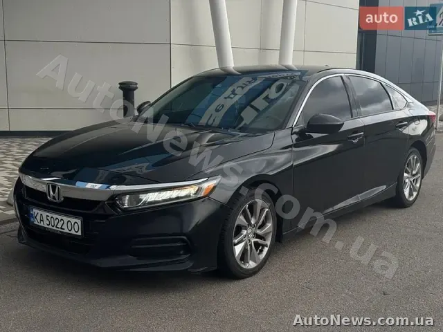 2017 Honda Accord, VIN 1HGCV1F15JA019354, держномер КА5022ОО — фото 4 (autoria)