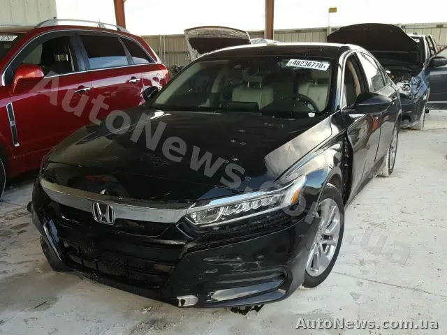 2017 Honda Accord, VIN 1HGCV1F15JA019354, держномер КА5022ОО — фото 12 (copart)