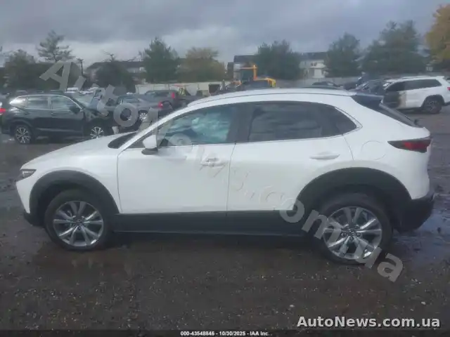 2022 Mazda CX-30, VIN 3MVDMBBM2PM510082, госномер ВМ1592ЕО — фото 14 (iaai)