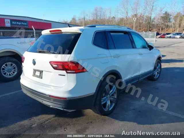 2020 Volkswagen Tiguan, VIN 3VV2B7AX2LM120084 — фото 36 (iaai)