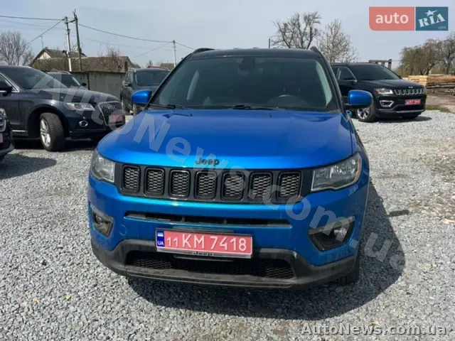 2018 Jeep Compass, VIN 3C4NJCBB6JT471450 — photo 2 (autoria)