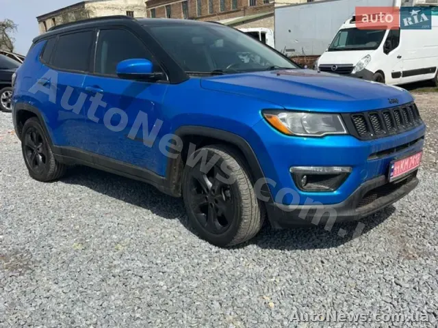 2018 Jeep Compass, VIN 3C4NJCBB6JT471450 — photo 4 (autoria)