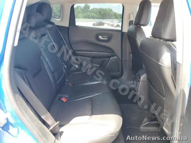 2018 Jeep Compass, VIN 3C4NJCBB6JT471450 — photo 11 (copart)