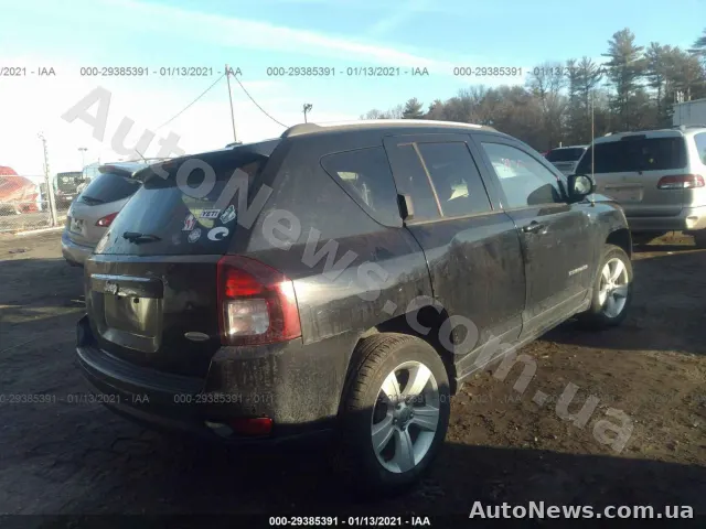 2016 Jeep Compass — фото 4 (iaai)