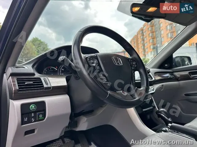 2016 Honda Accord, VIN 1HGCR3F02HA012055, nr rej. КА8562КТ — zdjęcie 12 (autoria)