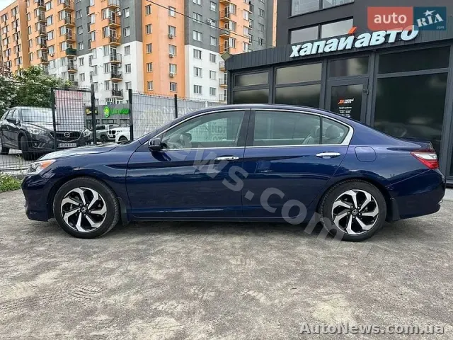 2016 Honda Accord, VIN 1HGCR3F02HA012055, nr rej. КА8562КТ — zdjęcie 8 (autoria)