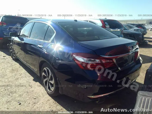 2016 Honda Accord, VIN 1HGCR3F02HA012055, nr rej. КА8562КТ — zdjęcie 14 (iaai)