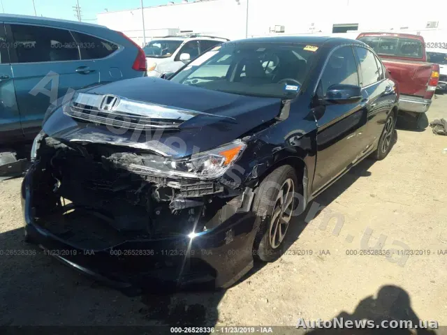 2016 Honda Accord, VIN 1HGCR3F02HA012055, nr rej. КА8562КТ — zdjęcie 2 (iaai)