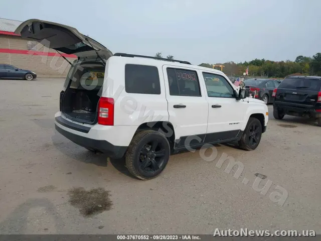 2015 Jeep Patriot — zdjęcie 16 (iaai)