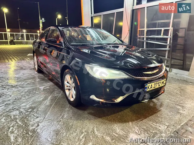 2015 Chrysler 200 — zdjęcie 11 (autoria)