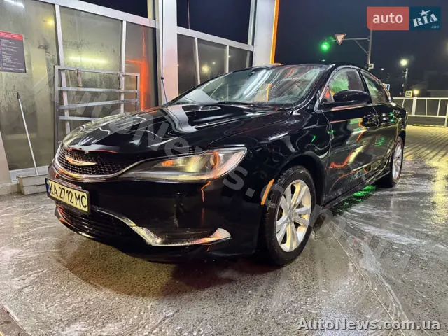 2015 Chrysler 200 — zdjęcie 2 (autoria)