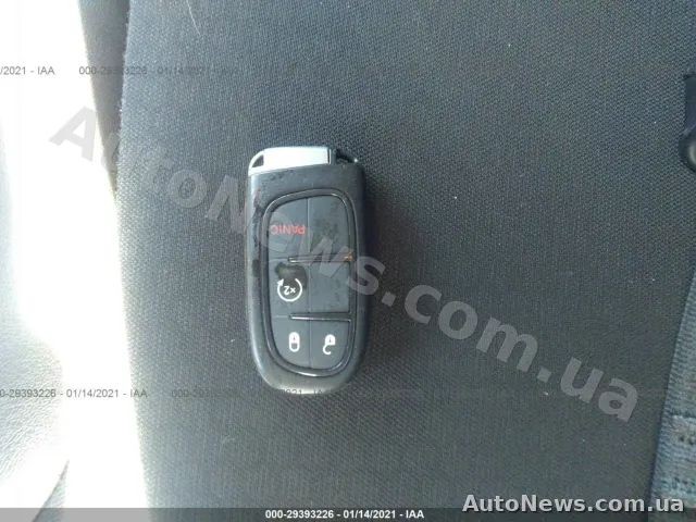 2018 Jeep Cherokee, VIN 1C4PJLLX3KD307776, nr rej. КА1237ЕК — zdjęcie 11 (iaai)