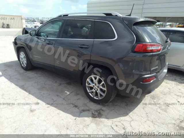 2018 Jeep Cherokee — фото 3 (iaai)